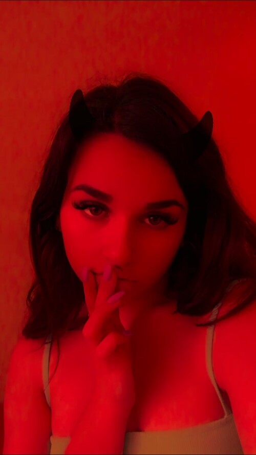 Effy 59f4a021e602d368a6