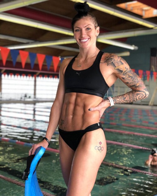 Ehgyzx1U4AA5mFw77040cc57941d922