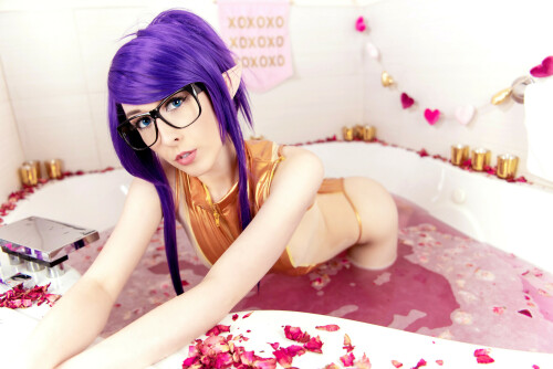 Elf 5bed3950d58ffd857