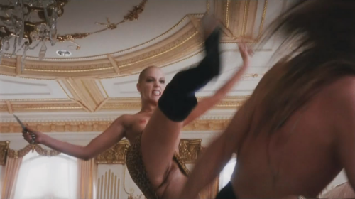 Elizabeth-Berkley-13