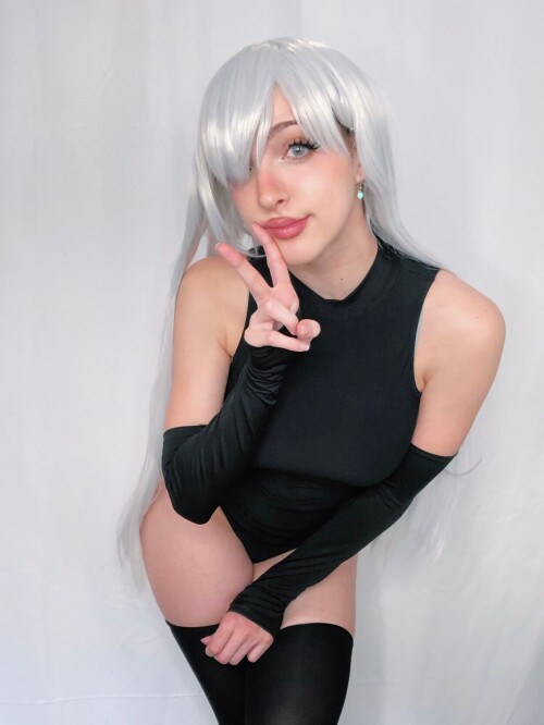 Elizabeth Liones II 21