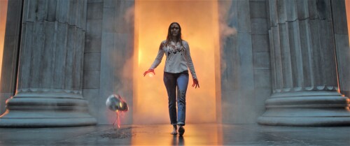 Elizabeth-Olsen-Feet-6558326f4f74c2ec4a8b0d6