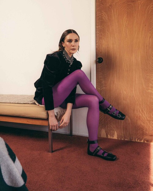 Elizabeth Olsen Gb3c RWgAAM06t6c56b0093babb8ca