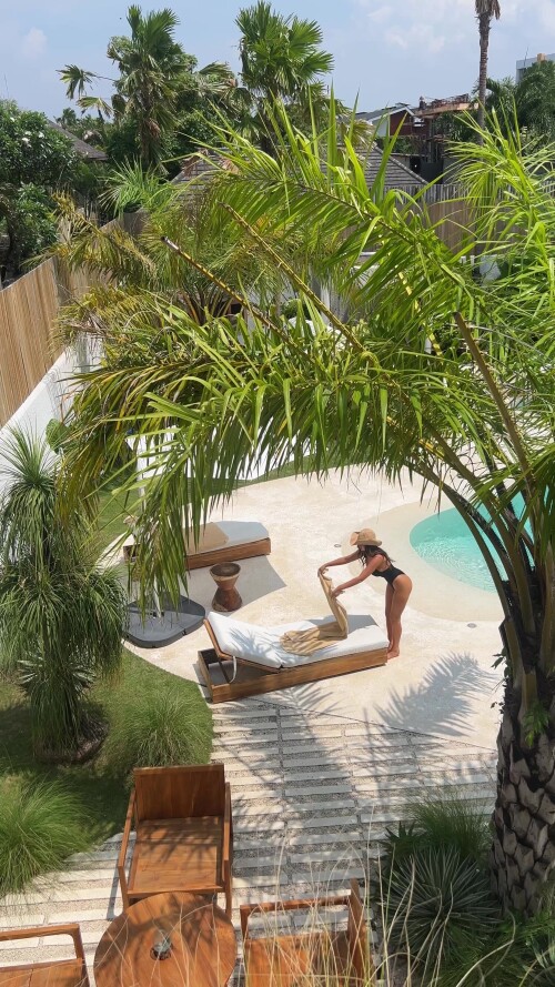 Ella Cervetto 16a6a946eec403218f