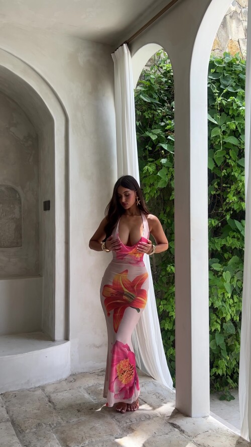 Ella Cervetto 29e2381c832683465