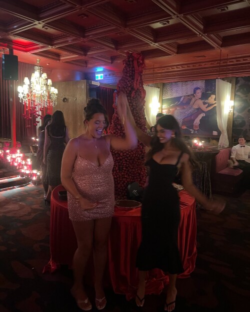 Ella Cervetto 760aebb081acc9319