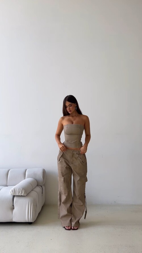 Ella Grace Cervetto 158c8a825e1fb46834