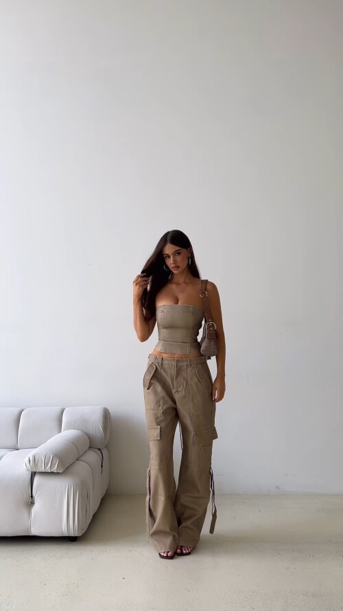 Ella Grace Cervetto 16a6de3990dd530829