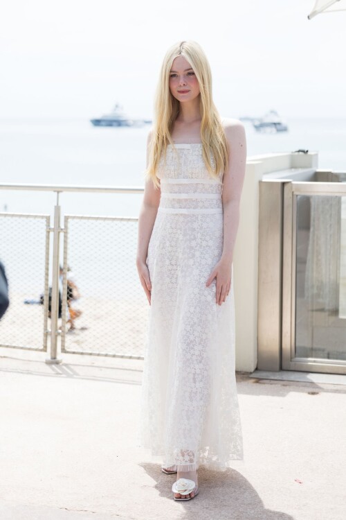 Elle Fanning 17