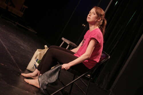 Ellie Kemper Feet 1014908eda14cbdef2b48c