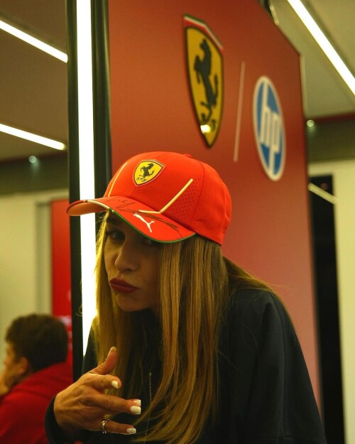 Emilia Clarke British Grand Prix 1055f287866d16bdbe