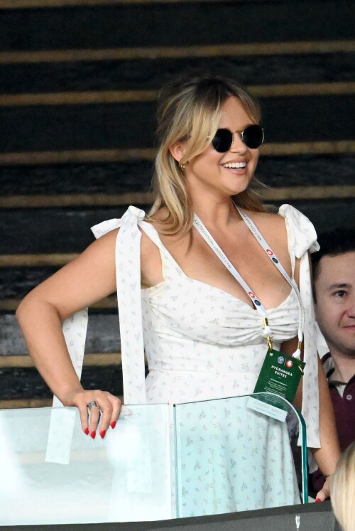 Emily Atack 6ffa3106cac785b09