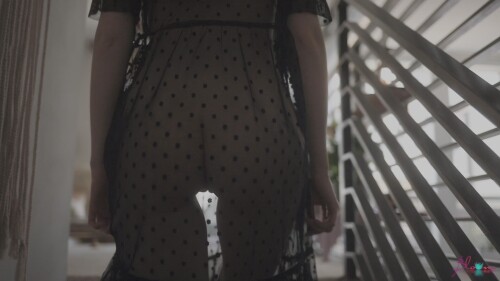 Emily Bloom White Marble.mp4 snapshot 04.07 2024.12.02 23.22.51a750840ff7aa07c2