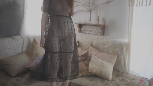 Emily Bloom White Marble.mp4 snapshot 04.20 2024.12.02 23.23.050c4a5569281a8cb4