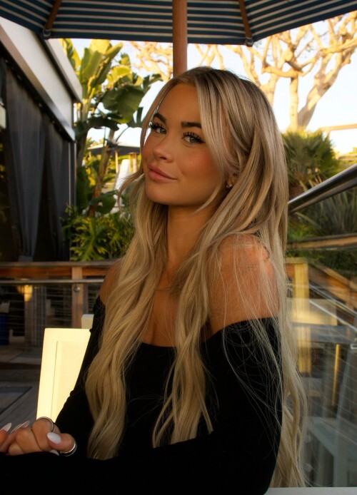 Emily Elizabeth 19d009deb95e2c91f