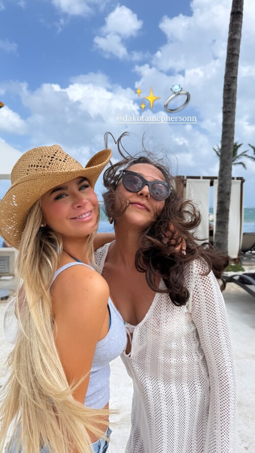 Emily Elizabeth 2c61f1d3d8f6aa54a