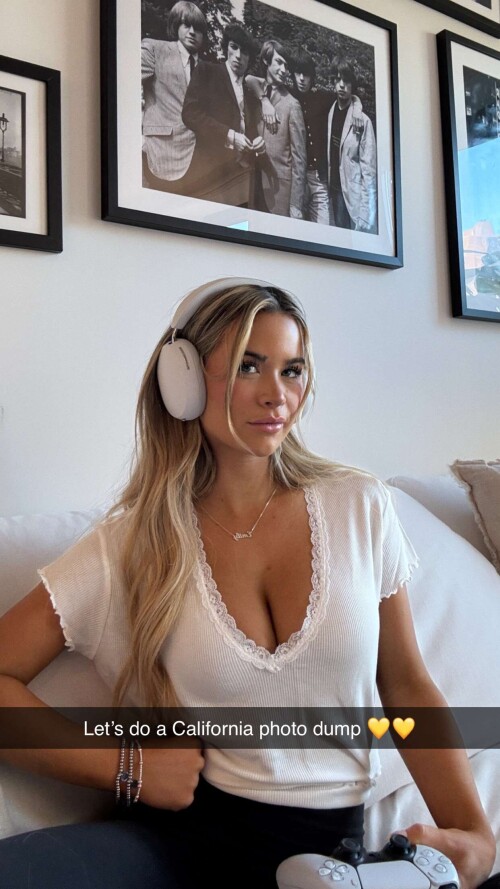 Emily Elizabeth 47bb82b7687f8f1a9