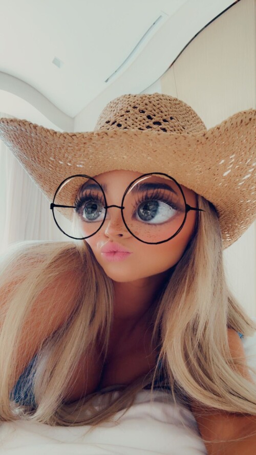 Emily Elizabeth 6f780b4b1b1914da3