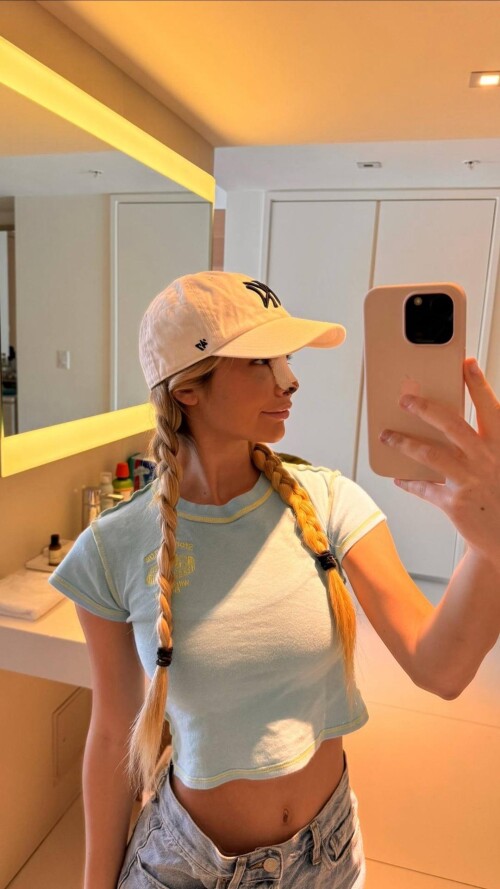 Emily Elizabeth 77bca7ff55fc2b892