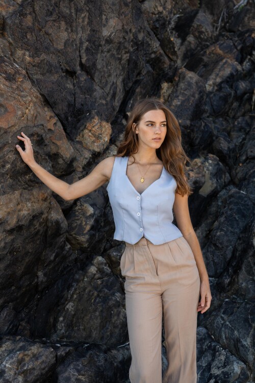 Emily Feld Brooklyn Management25ebc83c1b40bda7df