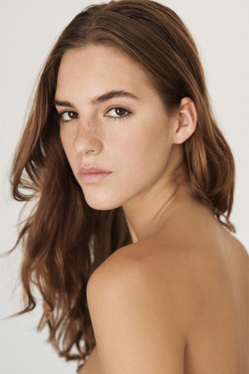 Emily Feld Brooklyn Management3732af18a447e88ba5