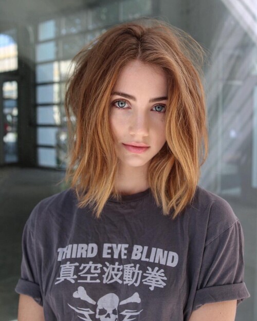 Emily Rudd R0411a0dc20046c653ac