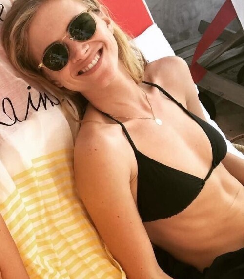 Emily W 44cff416b6627b511