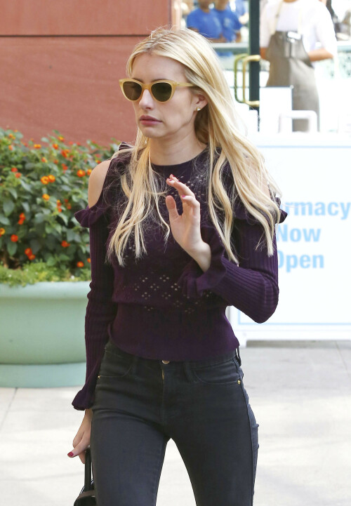 Emma Roberts is spotted out in Beverly Hills 05