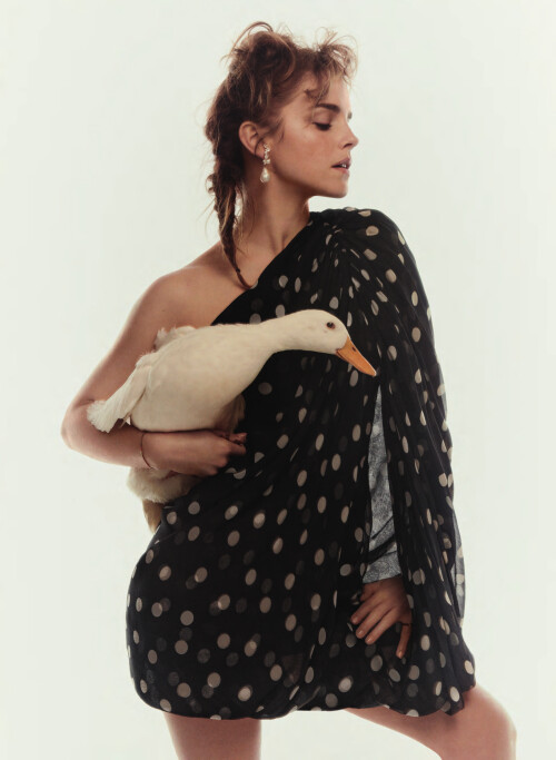 Emma Watson 489a36b5baf4c4e42