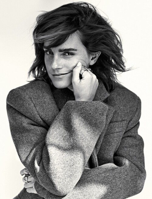 Emma Watson 7a4355b8cc8f46750