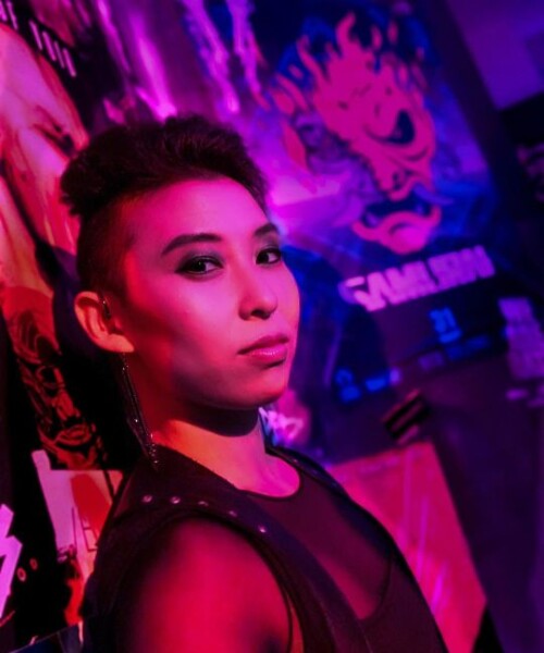 Erika Ishii 107f0a439231a2e9351