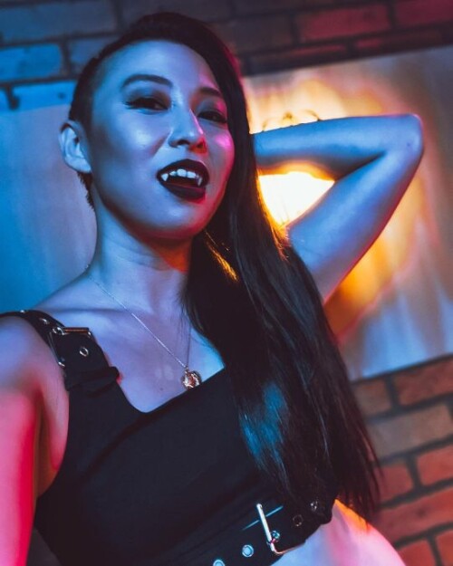 Erika Ishii 115144355ab890efc57