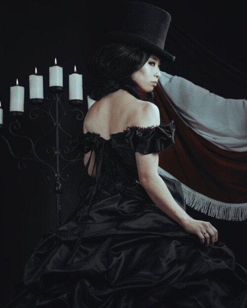 Erika Ishii 13358660acd3a86c9d7