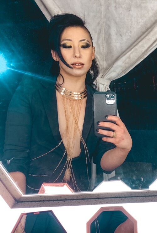 Erika Ishii 1567c7d945856f3b4bc