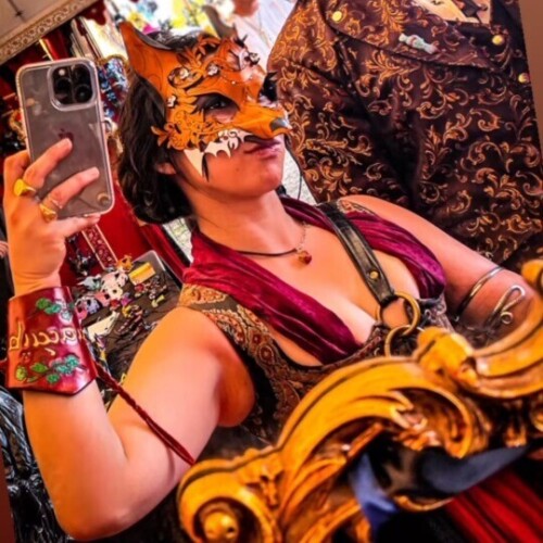 Erika Ishii 18380e011ce0bf9f425