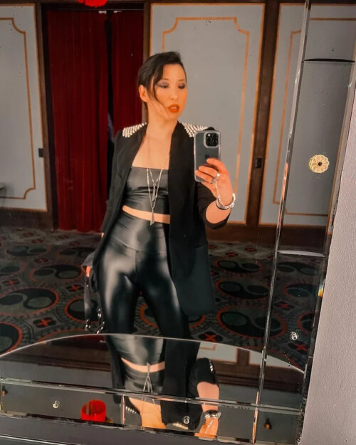 Erika Ishii 188ad2f5f573944225c