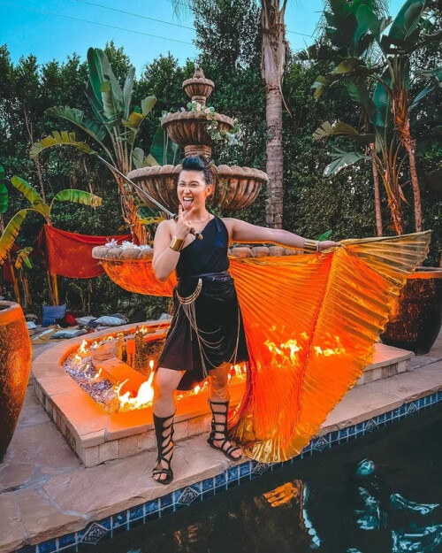 Erika Ishii 19402dd5aabae2c4dfe