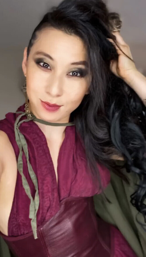 Erika Ishii 843d47c90286e010ed