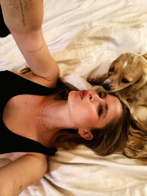 Erin Moriarty 1bc76316f2c01edd0