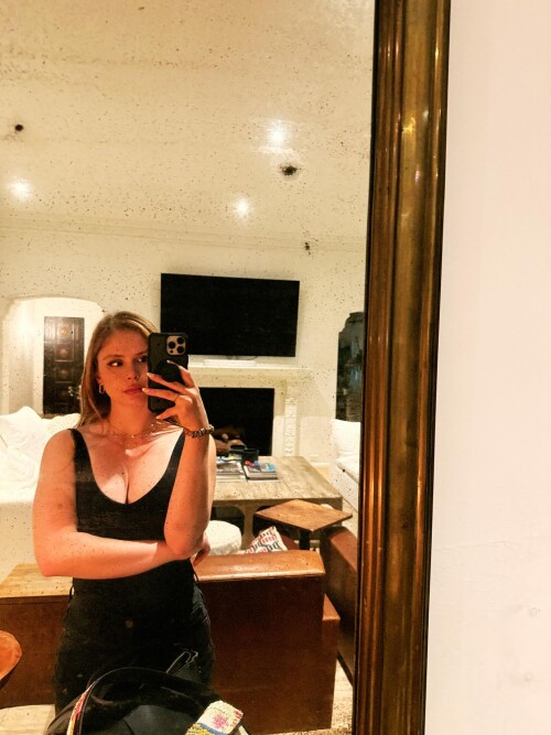 Erin Moriarty 3f9968d74848a4130