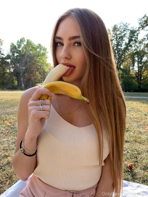 Eroshik 3