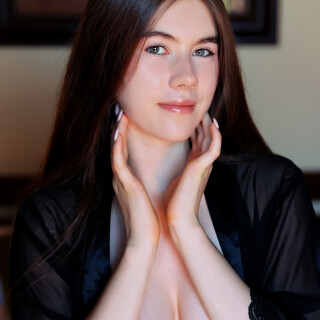 Eternal_Presenting-Marichka-Glory_Marichka-Glory_high_0038e7b89d9377d5aab2