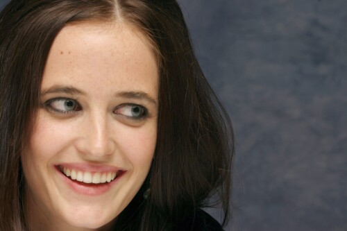 53450389PH5021_portrait