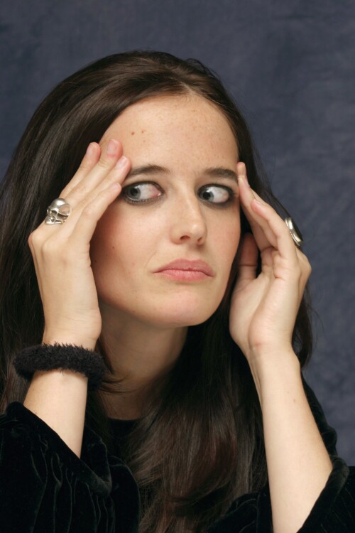 53450389PH5022_portrait