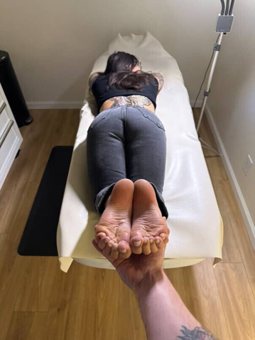 F00633E9 EA88 4140 803A C903A903BDDF9de421c2e304de07