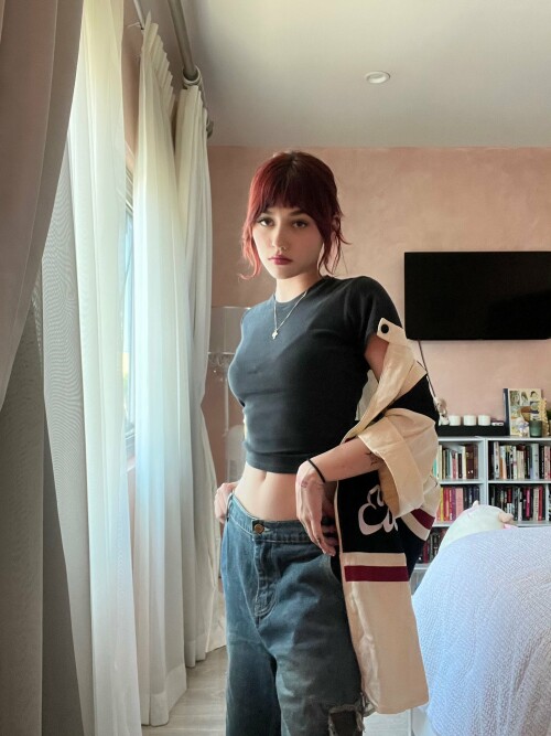 F07p8 3aIAEFh02bf64c7b887434cea