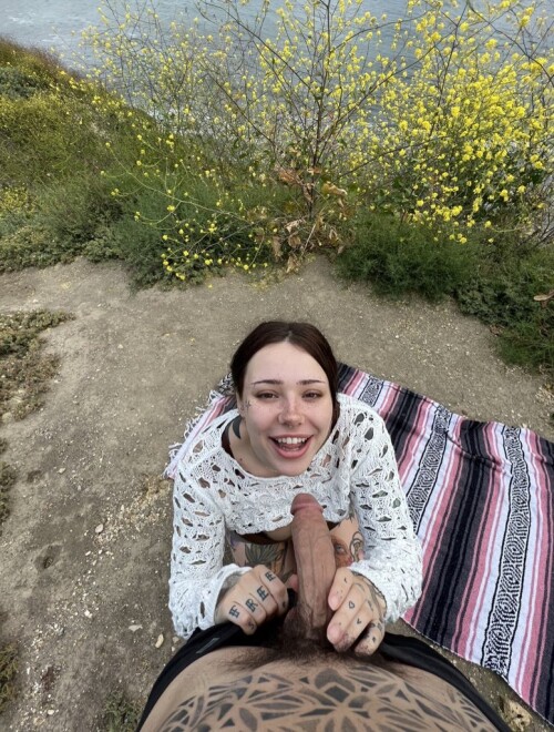 F09at9PaIAE8Mqyad24ef427da079ee