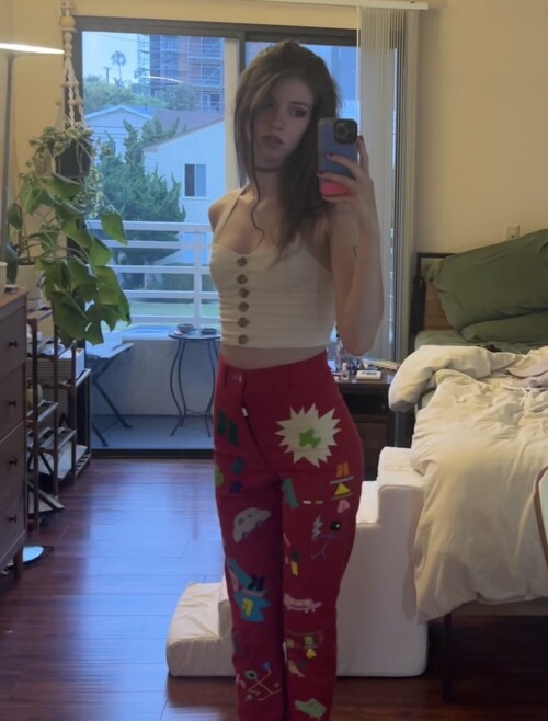 F0FJ94RagAAfqG85b89f2cfd0962d4c