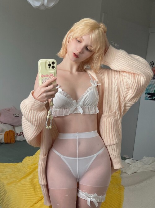 F0OP3ZiX0AAOoVU859c807e7de00844