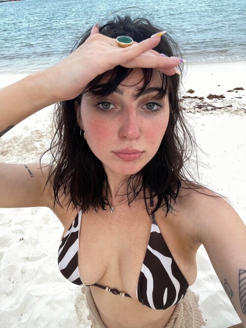 F0eYOTwX0AAQeL83032f50b8a35569b